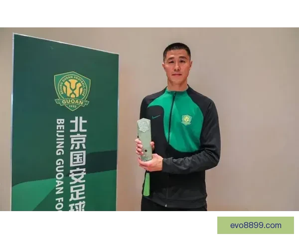 国安主帅向球迷致歉称已尽力强调球队正走在正确发展轨道上